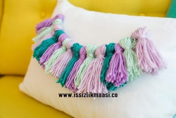 Evde püskül paketleme işi